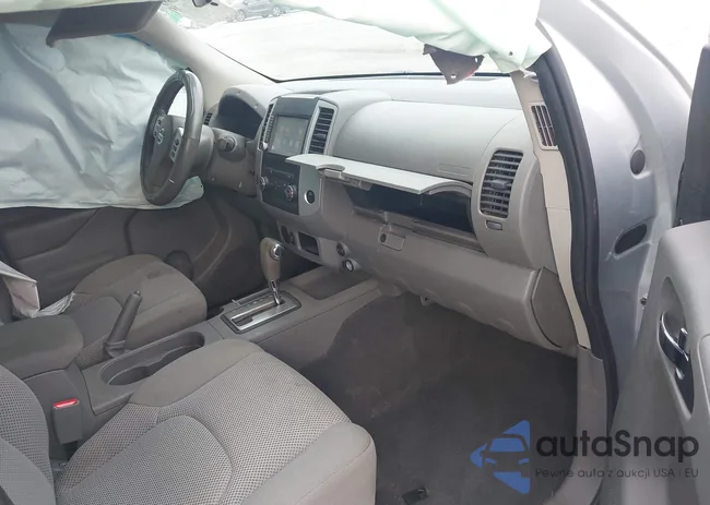 1N6AD0ER8KN717992: 42610980