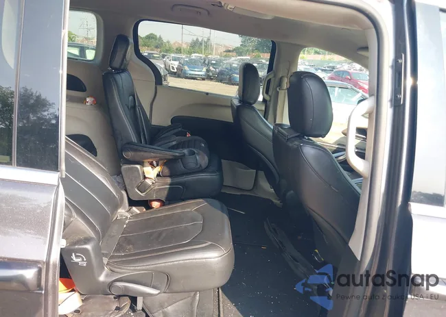 2C4RC1BGXHR734516: 42611052