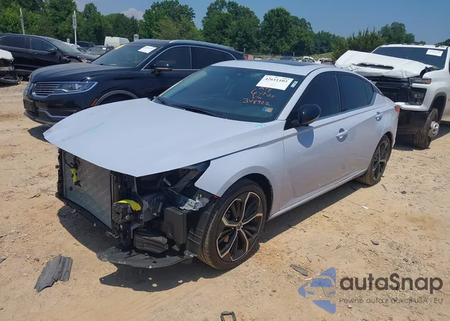 1N4BL4CV5SN348922: 42611103