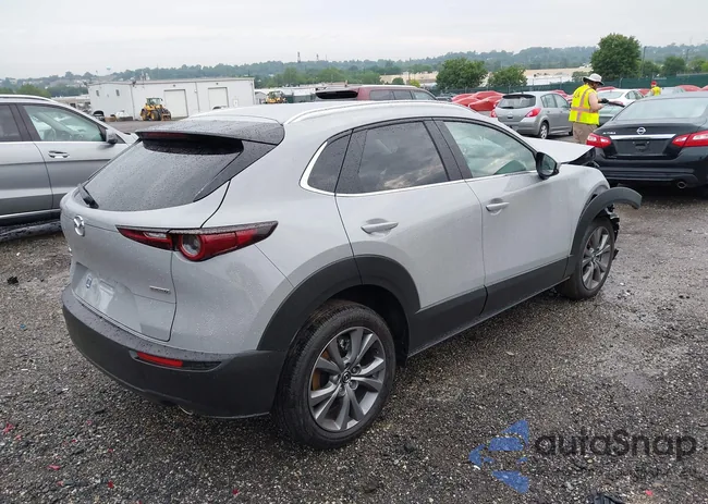 3MVDMBCM1SM838018: 42611134