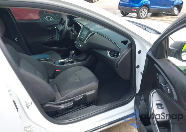 1G1ZB5ST4GF339544: 42611152