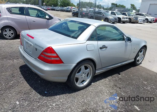 WDBKK47F1XF133747: 42611194