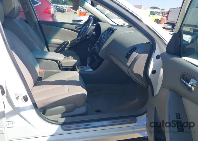 1N4AL2APXCC118925: 42611265