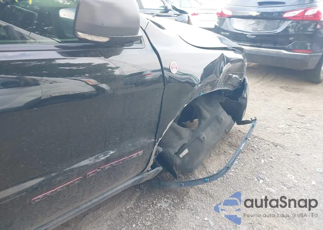 1C4RJFLT8JC130461: 42612479