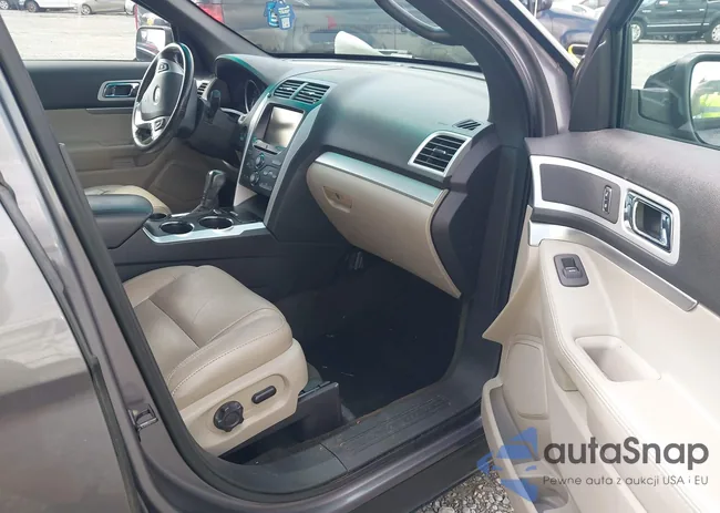 1FM5K7D88EGA14652: 42612640