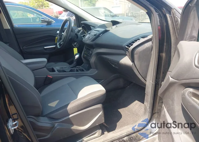 1FMCU0GD0JUA38246: 42612757