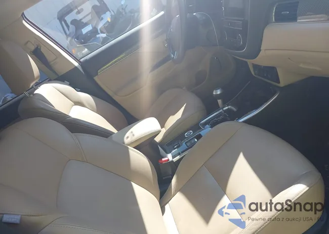 JA4AZ3A3XKZ013044: 42612759