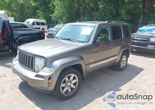 1C4PJMAKXCW207242: 42612777