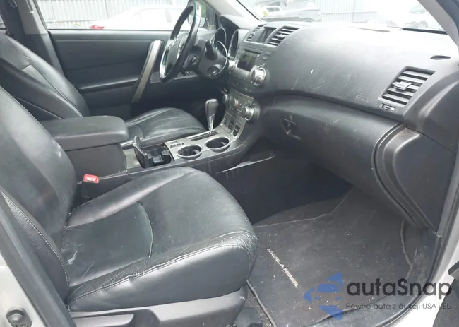 5TDBK3EH4BS067266: 42611988