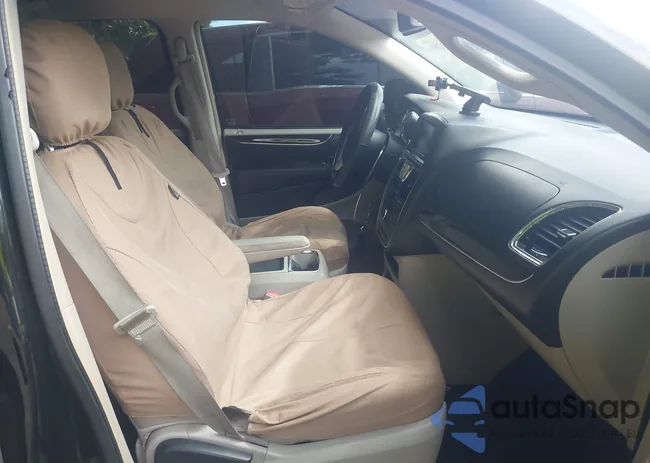 2C4RC1BG3DR526584: 42612010