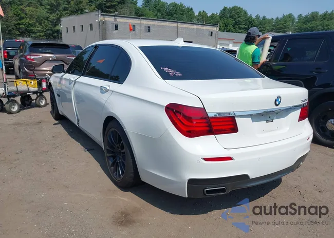 WBAYF4C57FD873940: 42612131