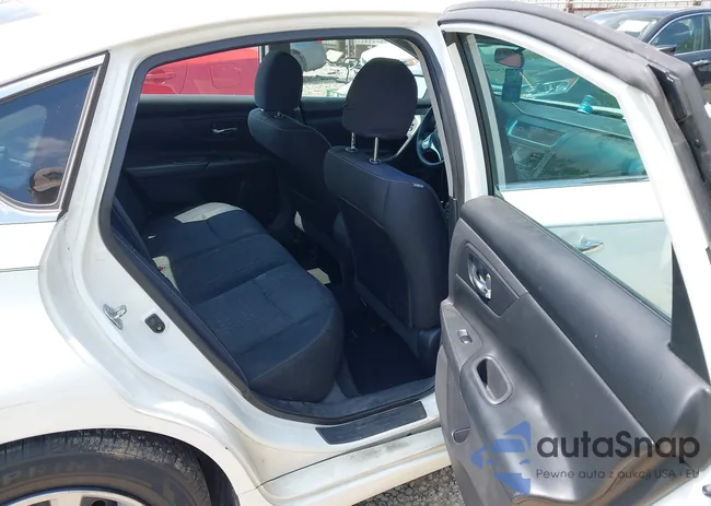 1N4AL3AP8GC213575: 42613440