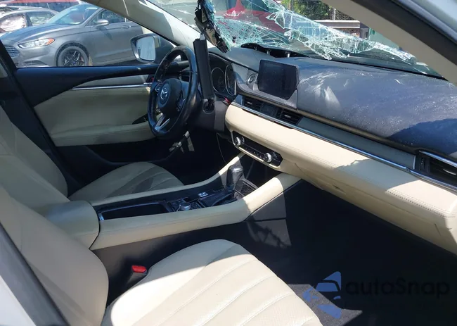 JM1GL1VM0J1321250: 42613703