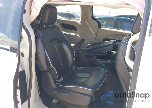 2C4RC1S75PR559106: 42613325