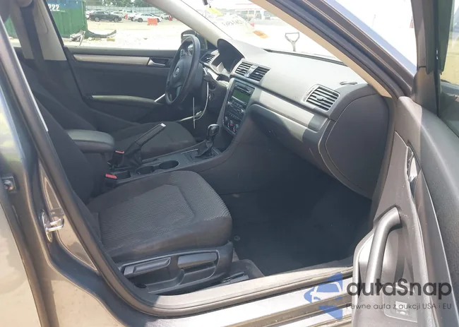 1VWAS7A31FC106266: 42614563