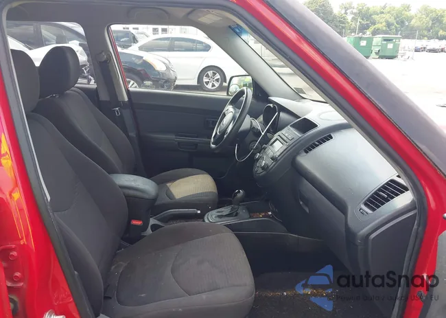 KNDJT2A50D7634570: 42614615