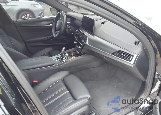 WBA53BJ01NWX57093: 42614636