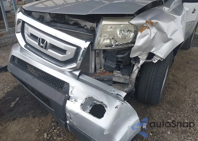 5FNYF4H28BB100284: 42614111