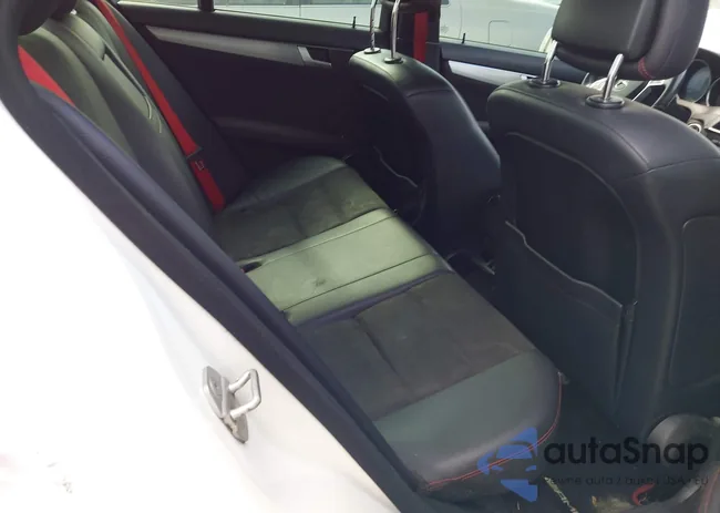 WDDGF4HB8DR268179: 42614239