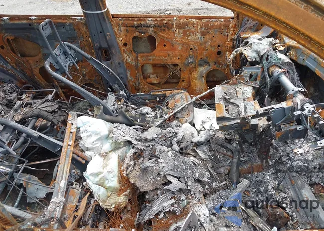 JTJJM7FX9J5185429: 42614243