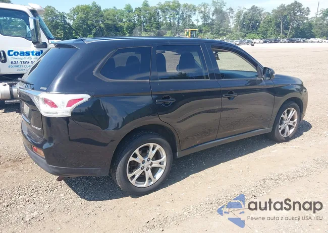 JA4AZ3A35EZ006216: 42614362