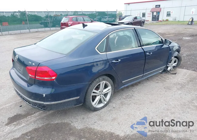 1VWCN7A36CC109675: 42615485