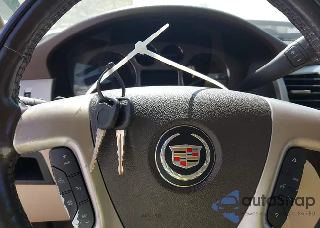 1GYEC63827R258831: 42615703