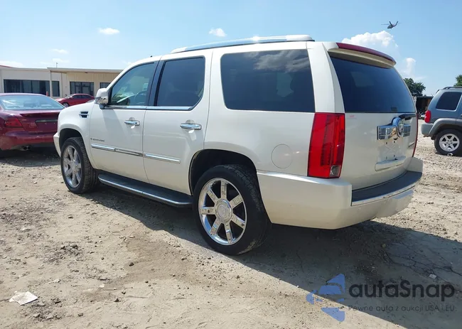 1GYEC63827R258831: 42615703