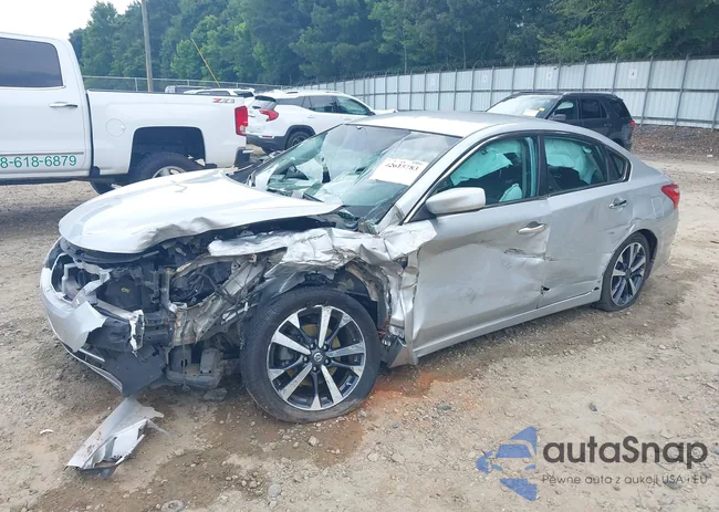 1N4AL3AP9GC217943: 42615783