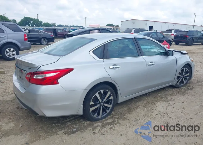 1N4AL3AP9GC217943: 42615783