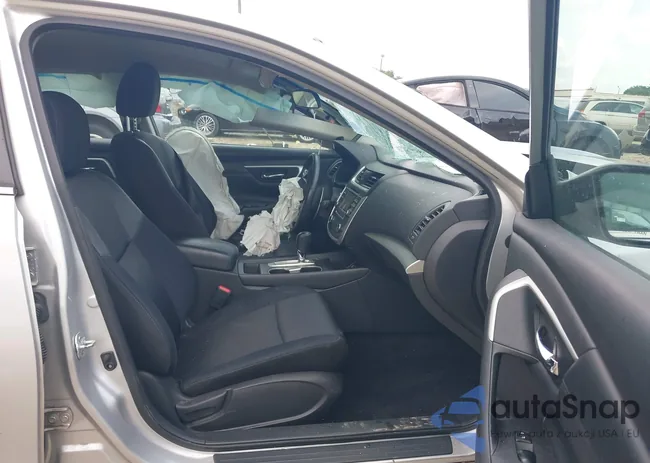 1N4AL3AP9GC217943: 42615783