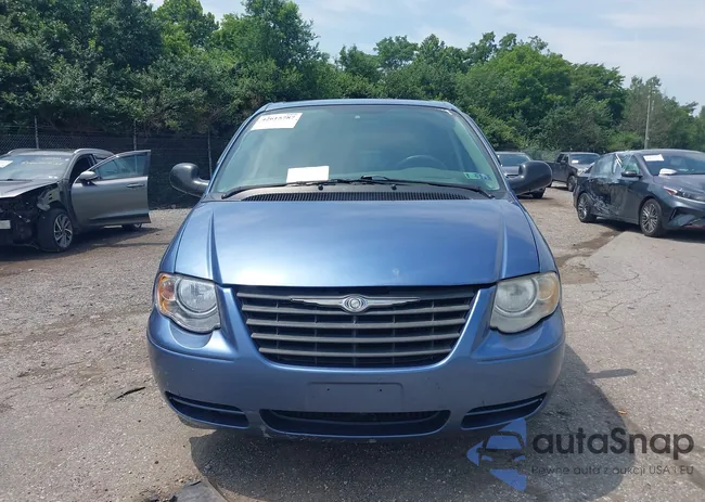 1A4GJ45R27B207265: 42615787