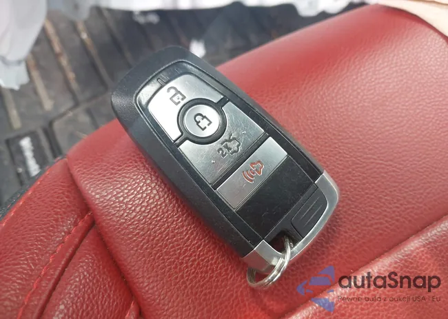 1FA6P8CF6N5116209: 42615801