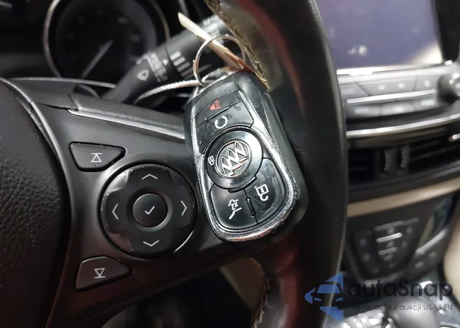 LRBFX2SA4JD003564: 42615834