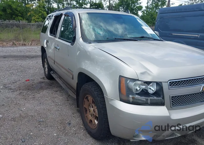 1GNSCBE09DR322827: 42615896