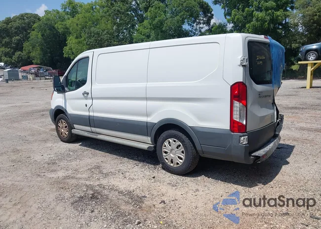 1FTYR1ZM5JKB16711: 42615902