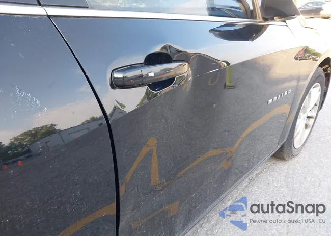 1G1ZD5ST0JF101952: 42614988