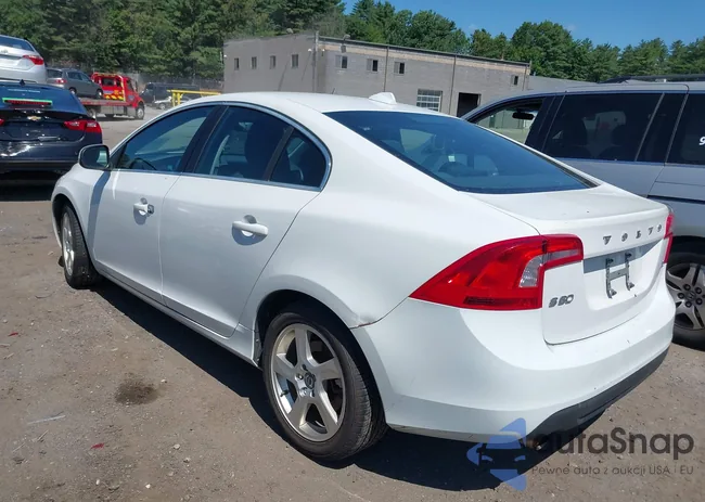 YV1622FSXC2038492: 42615049