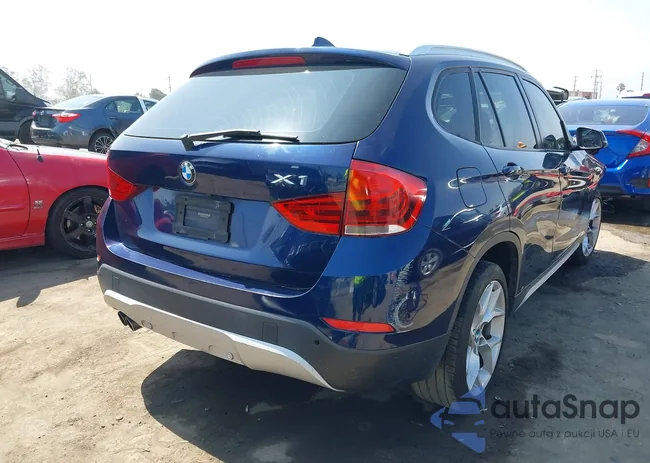 WBAVM1C50EVW54043: 42615115