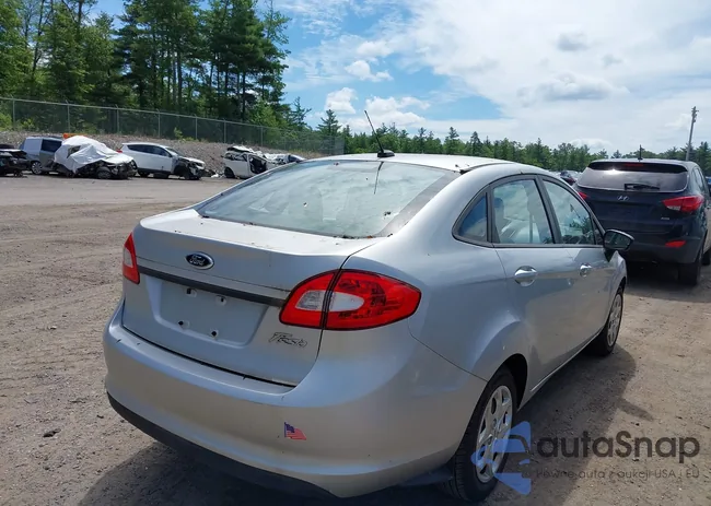 3FADP4AJ8DM173687: 42615295