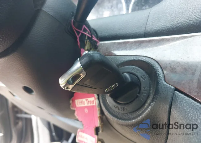 KM8NU73C68U069509: 42615313