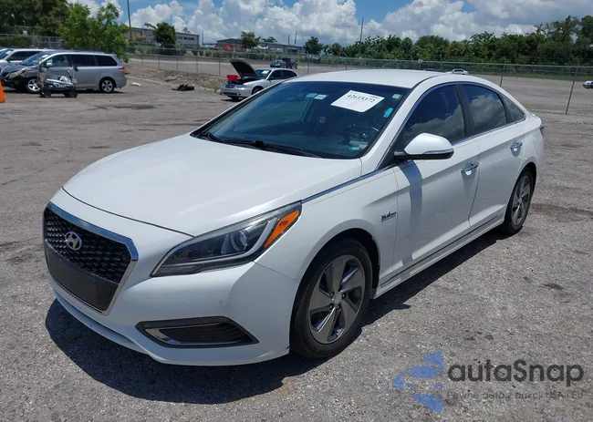 KMHE34L14GA017022: 42615372