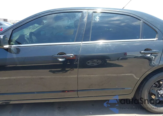 3FAHP0HA2AR234711: 42616491