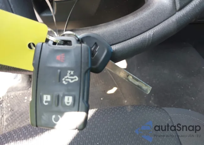 3GCPYBEK0LG166208: 42616634