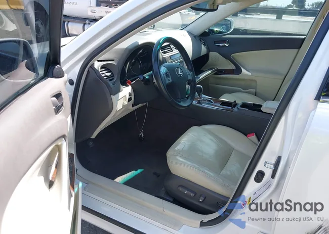 JTHBF5C24B5133785: 42616662