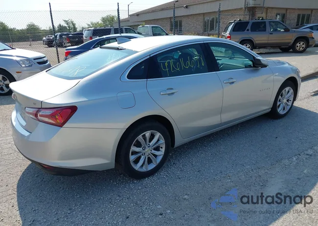 1G1ZD5ST1MF069808: 42616698