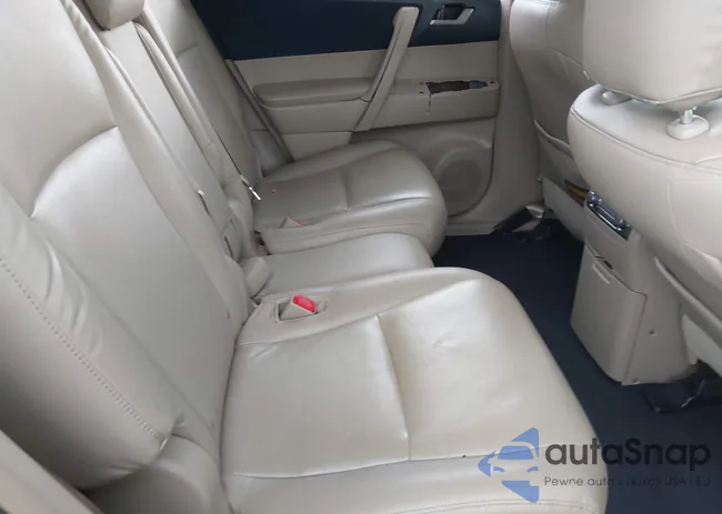 5TDZA3EH9CS030913: 42616703