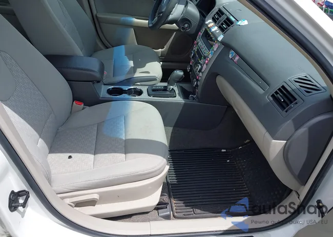 3FAHP0HAXBR101597: 42616910