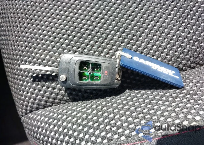 2GNFLFEKXG6247758: 42616977