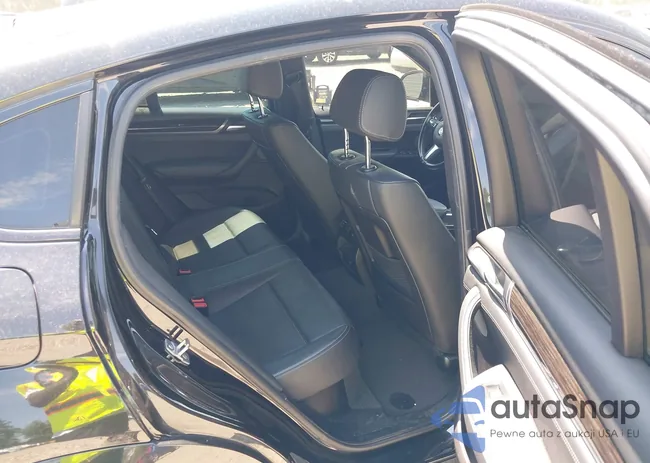 5UXXW7C3XH0U26543: 42616109